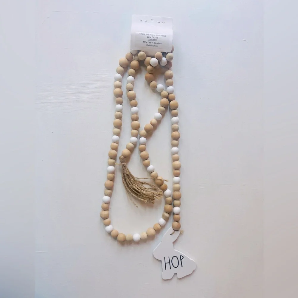NEW NORDSTROM HOP Easter Bunny Wooden Bead Garland 6 Ft Tassel White 🐰